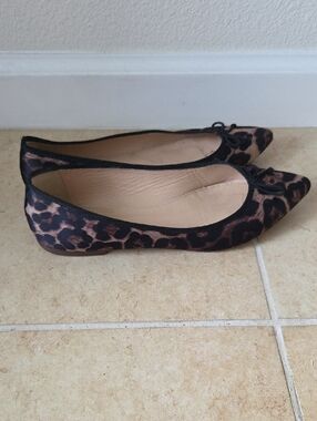 J. Crew Leopard Print Pointed Toe Flats Brown & Black Satin Finish with Bow Sz 8